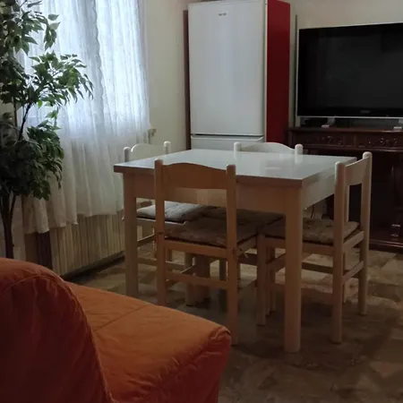 Bilocale Desenzano Con Posto Auto * Desenzano del Garda