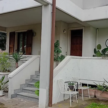 Apartment Bilocale Desenzano Con Posto Auto