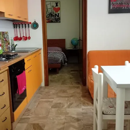 Apartment Bilocale Desenzano Con Posto Auto Desenzano del Garda
